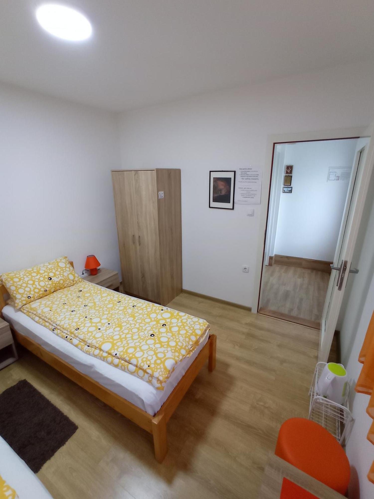 Sobe Ana Apartment Sombor Exterior photo