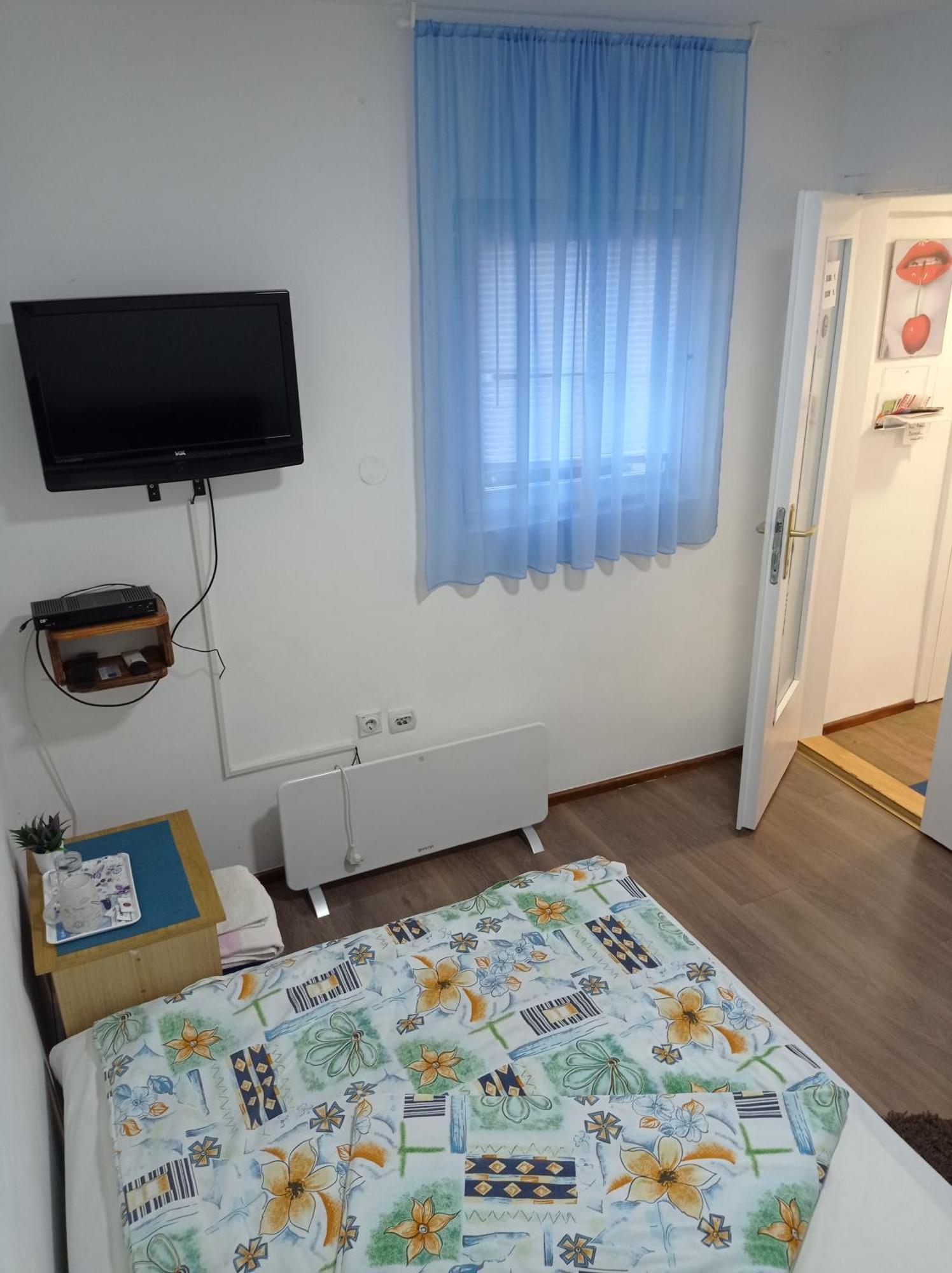 Sobe Ana Apartment Sombor Exterior photo